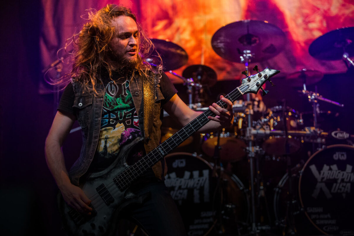 andy dowling background